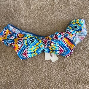 Jessica Simpson off the shoulder bathing suit top